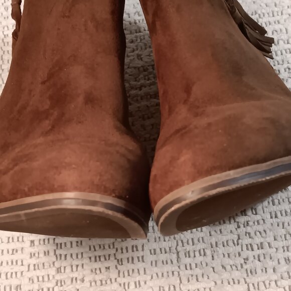 Merona women's chocolate brown faux suede zipper tassel ankle boots sz 11 - NWOT - Picture 6 of 10